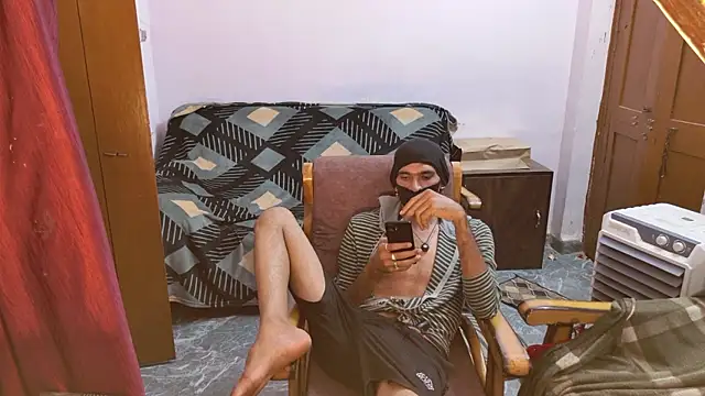 Show de zihan777 na webcam