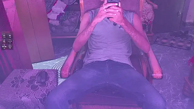 Webkamerová show zihan777