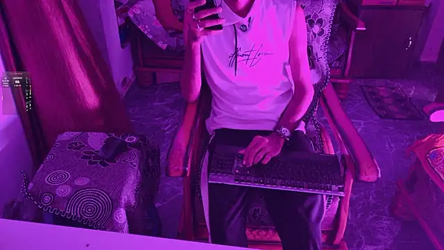 zihan777 Webcam-Show