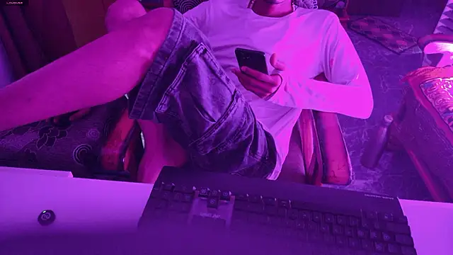 zihan777's Webcam Show