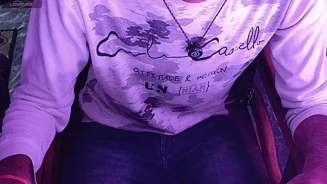 Show modela zihan777 na web-kameri