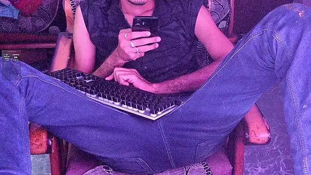 Show modela zihan777 na web-kameri