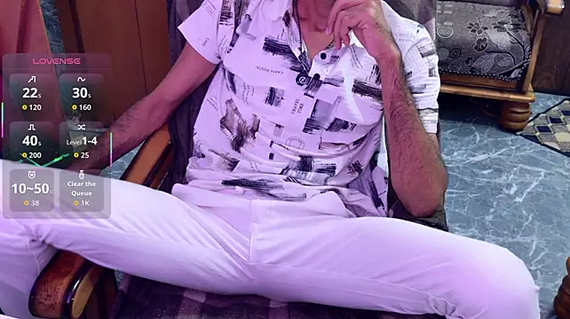 Webkamerová show zihan777