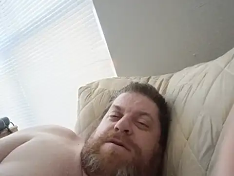 Madmike74 Show in webcam