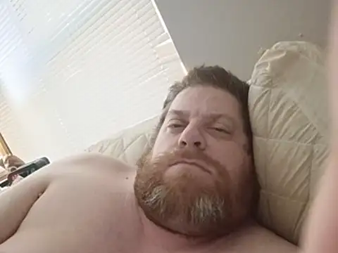 Madmike74 Show in webcam