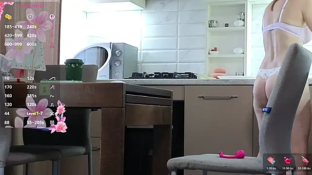 Best_lady_ass_ 网络视讯表演