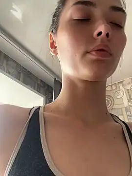 HoTMiA666's Webcam Show