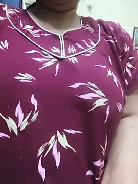 צ'אט XXX בשידור חי של Swatanshi