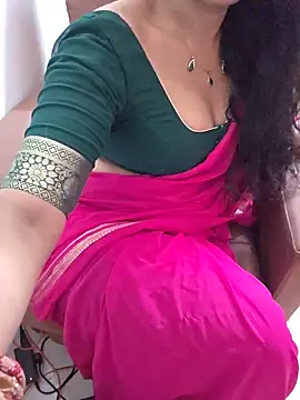 Roja-Telugu777: онлайн-секс-чат