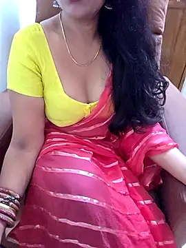 Roja-Telugu777 Live XXX-Chat