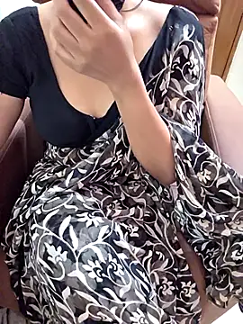 Show modela Roja-Telugu777 na web-kameri