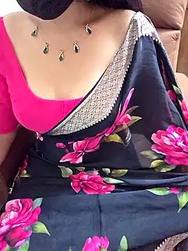 Roja-Telugu777 Live XXX-chat