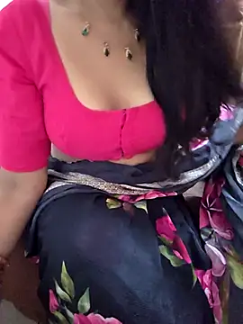 Roja-Telugu777's Live XXX Chat