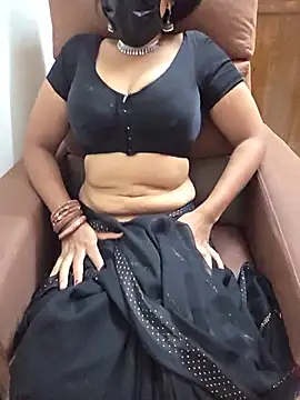 Roja-Telugu777 Live XXX-chat