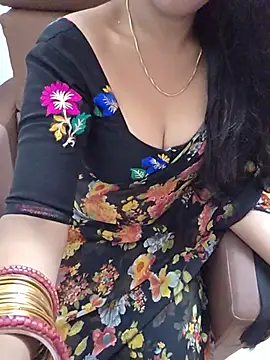 Roja-Telugu777 élő XXX-chatje