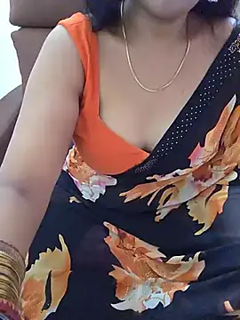 Chat XXX ao vivo de Roja-Telugu777