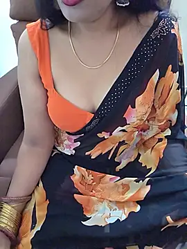 XXX chat uživo modela Roja-Telugu777