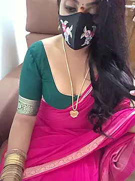 Czat XXX na żywo – Roja-Telugu777
