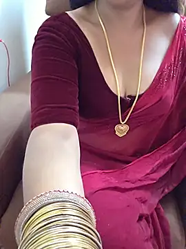 Roja-Telugu777's Webcam Show