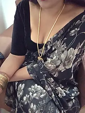 Roja-Telugu777's Live XXX Chat