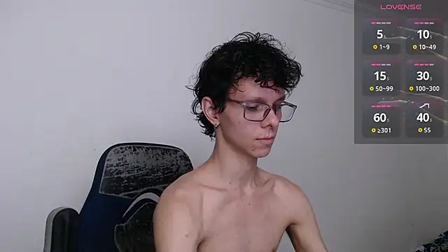 bryamado69 Webcam-Show