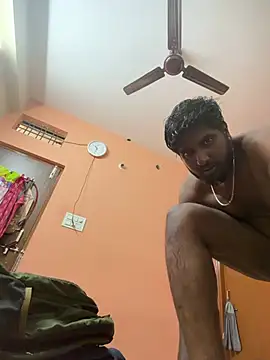Show modela Jon410 na web-kameri