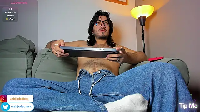 Show Webcam de Ackerman_Eren_