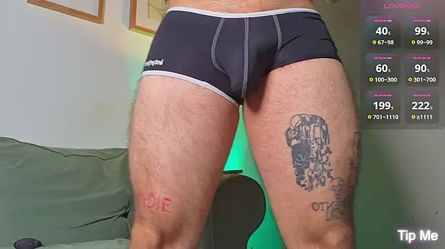 Ackerman_Eren_'s Webcam Show