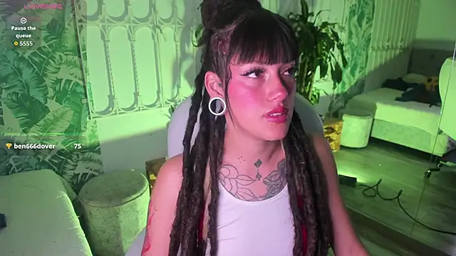 _sharlotte777 Chat XXX in diretta