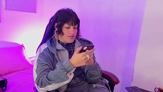 _sharlotte777's Live XXX Chat