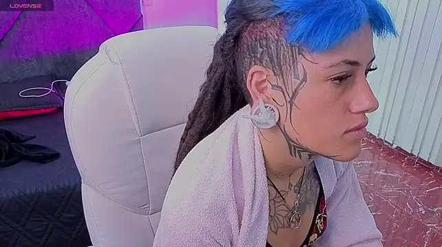 _sharlotte777's Live XXX Chat
