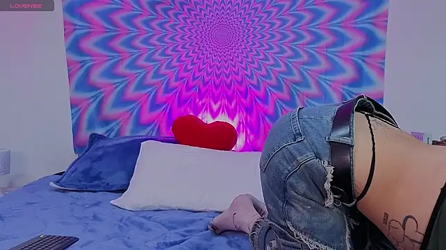 _sharlotte777's Live XXX Chat