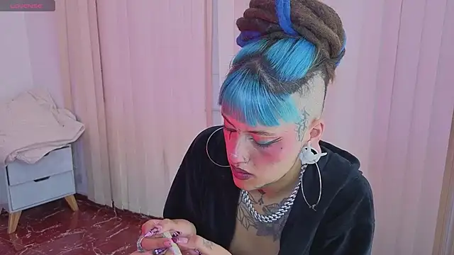_sharlotte777のライブXXXチャット