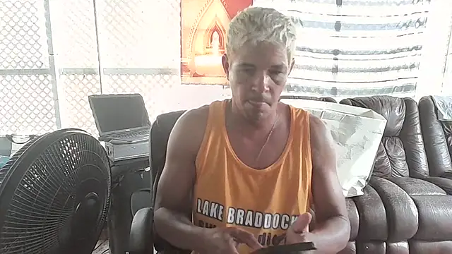 cubano1082's Webcam Show