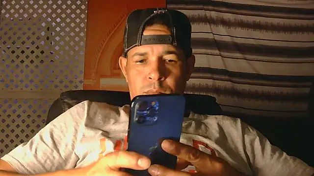 cubano1082's Webcam Show