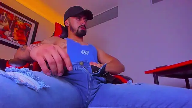 MAXIMUS_MASTER_ Webcamshow