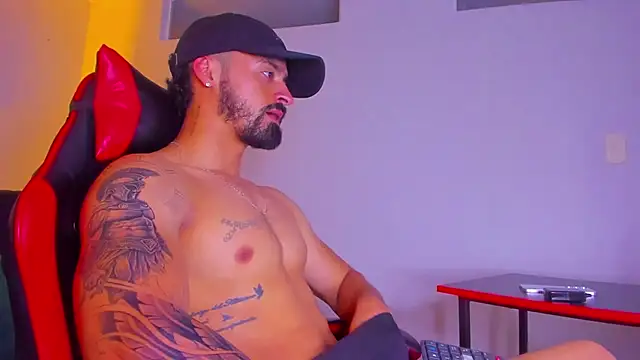 MAXIMUS_MASTER_ Show Webcam