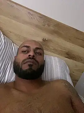 islandvybee55 webkamerás műsora