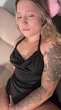 MiaPetit_ Cameră chat live