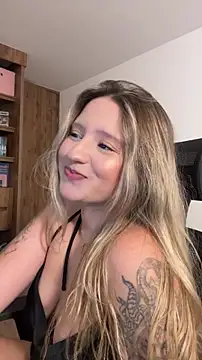 MiaPetit_'s Live XXX Chat