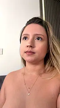 MiaPetit_'s Live XXX Chat