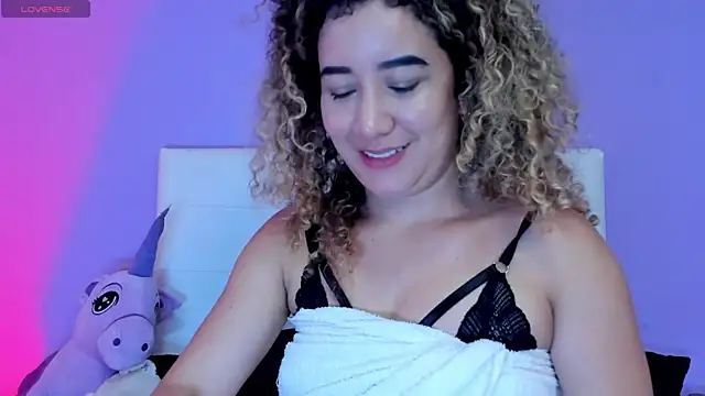 Živý XXX chat Charlotte11-11
