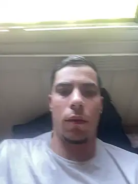Naxoo0 webcam show