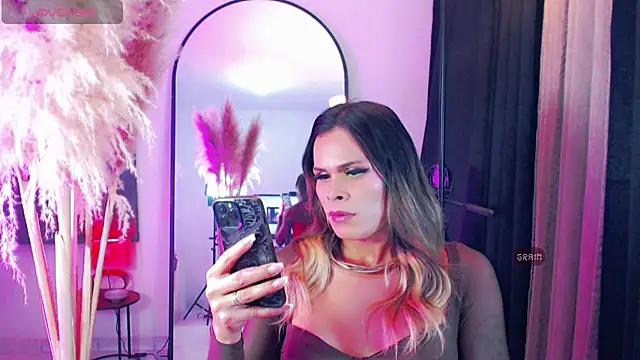 dark_sailent's Webcam Show