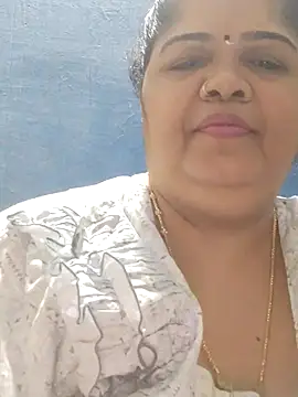 tamilthanushri – Naživo XXX chat