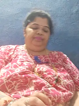 tamilthanushri Live XXX-chat