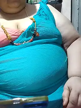 Chatroom XXX en direct de tamilthanushri