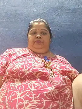 tamilthanushri – Naživo XXX chat