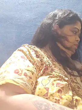 tamilthanushri Live XXX-Chat