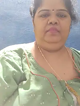tamilthanushri Live XXX Chat
